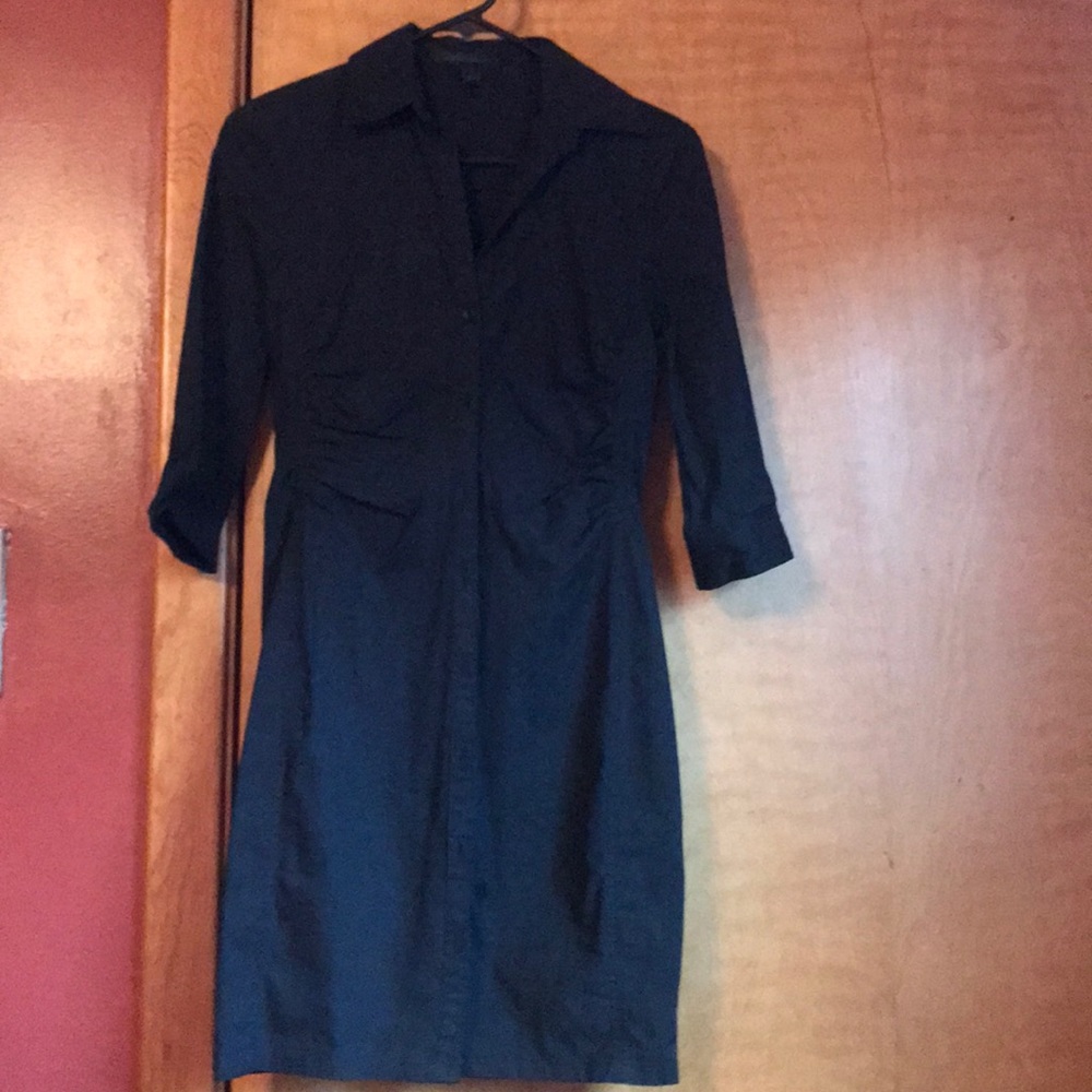 Collar black dress